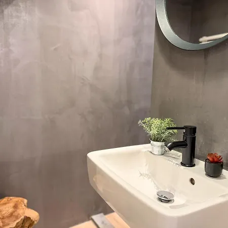 Апартаменты Le Fleuriau *